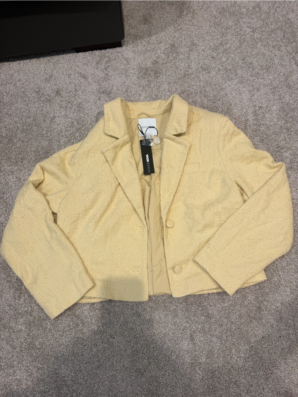 Fashion Nova Textured Cropped Blazer in Light Yellow